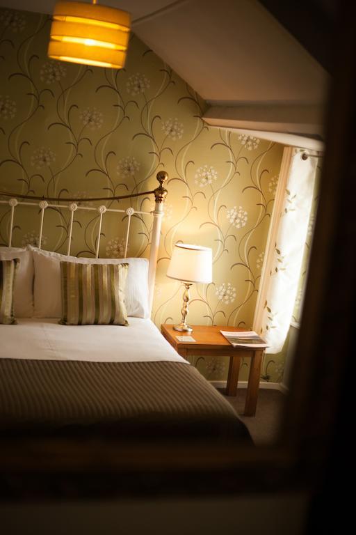 Hollybush Inn Greenhaugh Phòng bức ảnh
